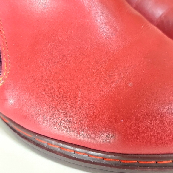 Socofly Maroon & Turquoise Leather Round Toe Heeled Shoes - Picture 13 of 15